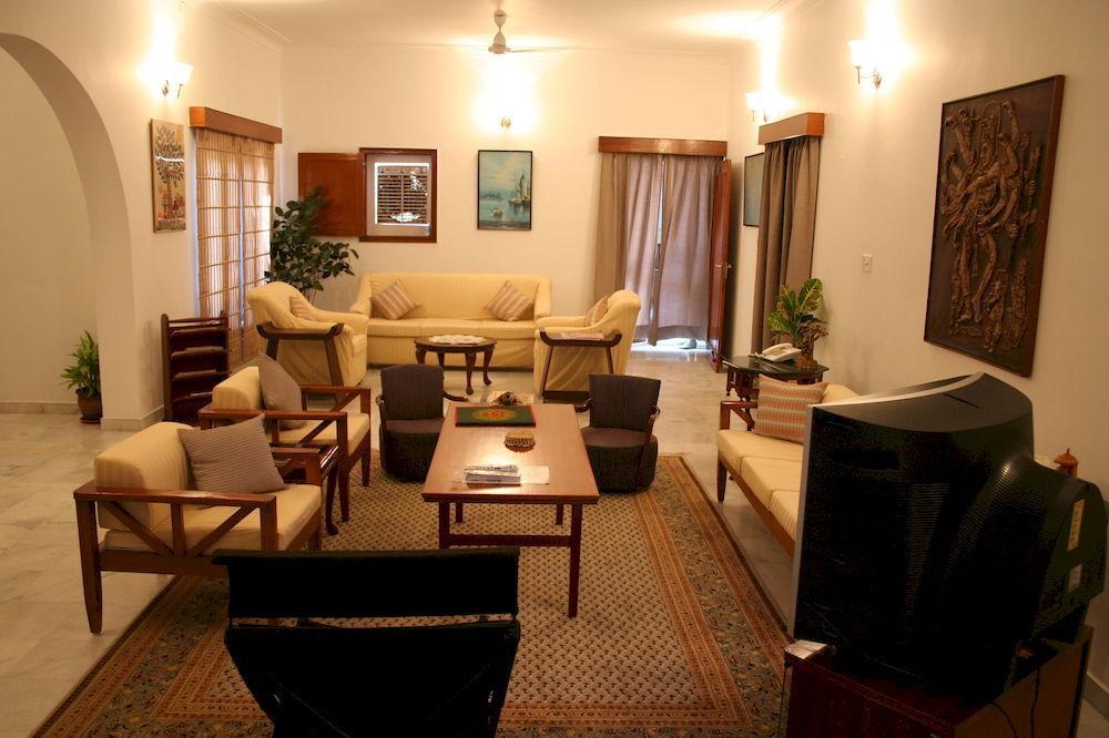 Giri Homestay By Vista Rooms Τζαϊπούρ Εξωτερικό φωτογραφία
