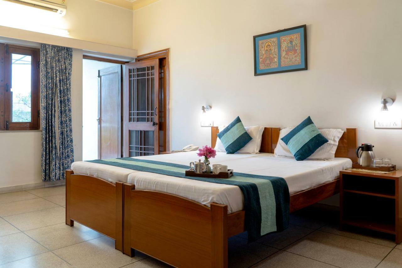 Giri Homestay By Vista Rooms Τζαϊπούρ Εξωτερικό φωτογραφία