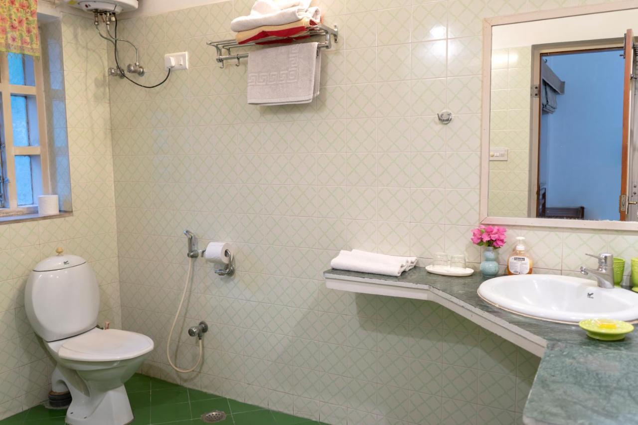 Giri Homestay By Vista Rooms Τζαϊπούρ Εξωτερικό φωτογραφία